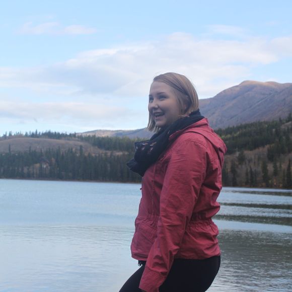 Meet your Posher, Michaela - Picture 1 of 1